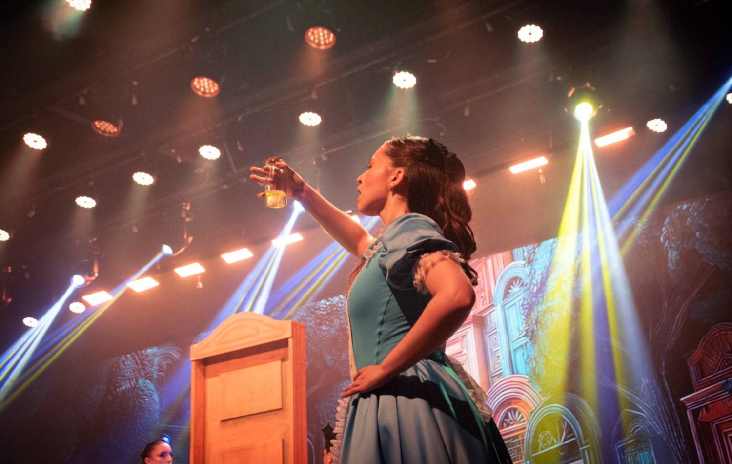 Alice no País das Maravilhas / 3ª Noite