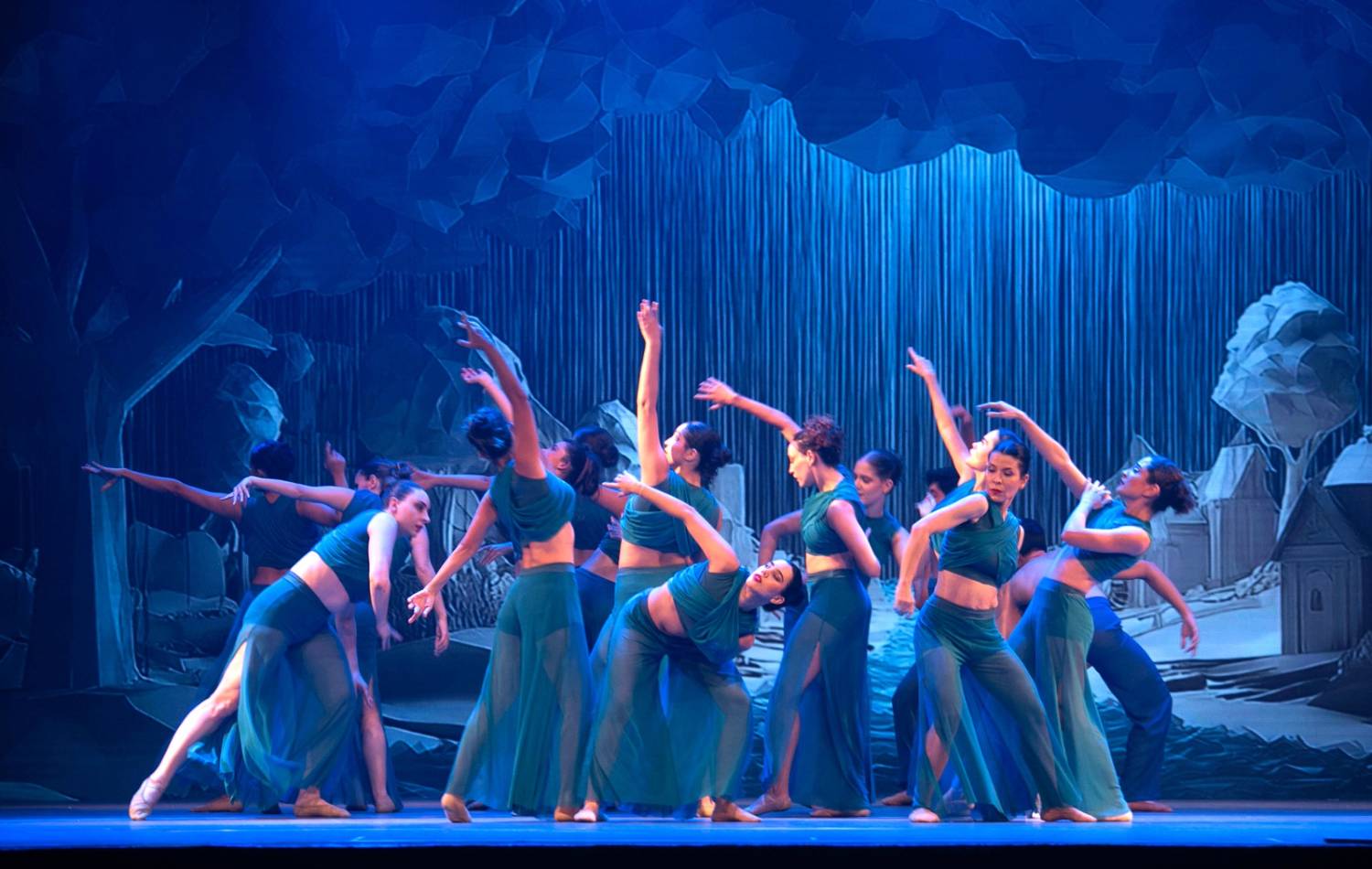 Alice no País das Maravilhas / 3ª Noite