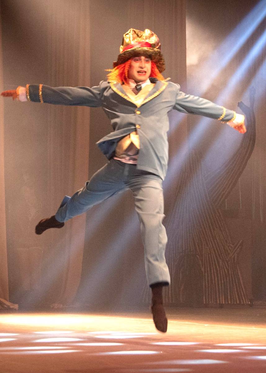 Alice no País das Maravilhas / 3ª Noite